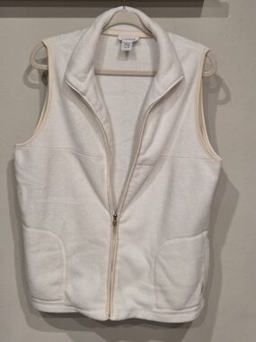 Avenue Cream Zip-Up Fleece Vest